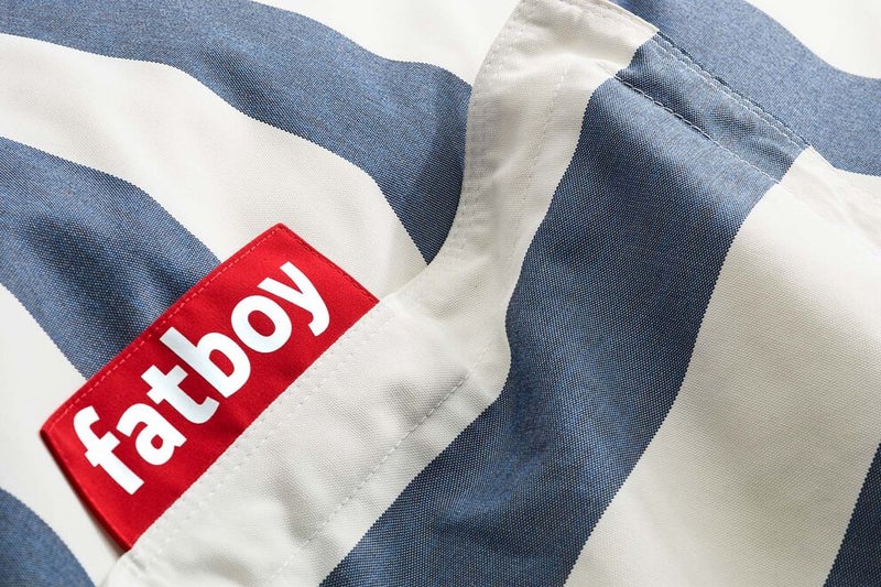 Fatboy فوتزاك الأصلي من فات بوي، كيس حبوب عائم، كيس حبوب قابل للتعديل، مناسب للاستخدام في حمام السباحة الداخلي والخارجي، قماش مقاوم للماء، مناسب للحمام والشاطئ 134 × 180 سم (خطوط زرقاء محيطية) - Image 3